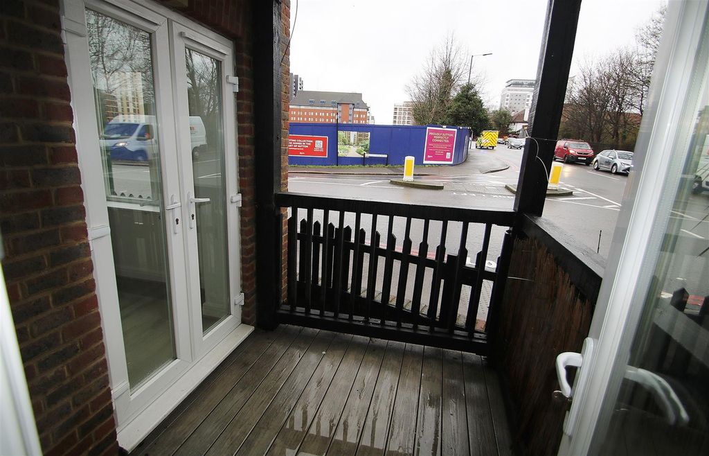 Property photo 3 of 8 Img_6935.Jpg