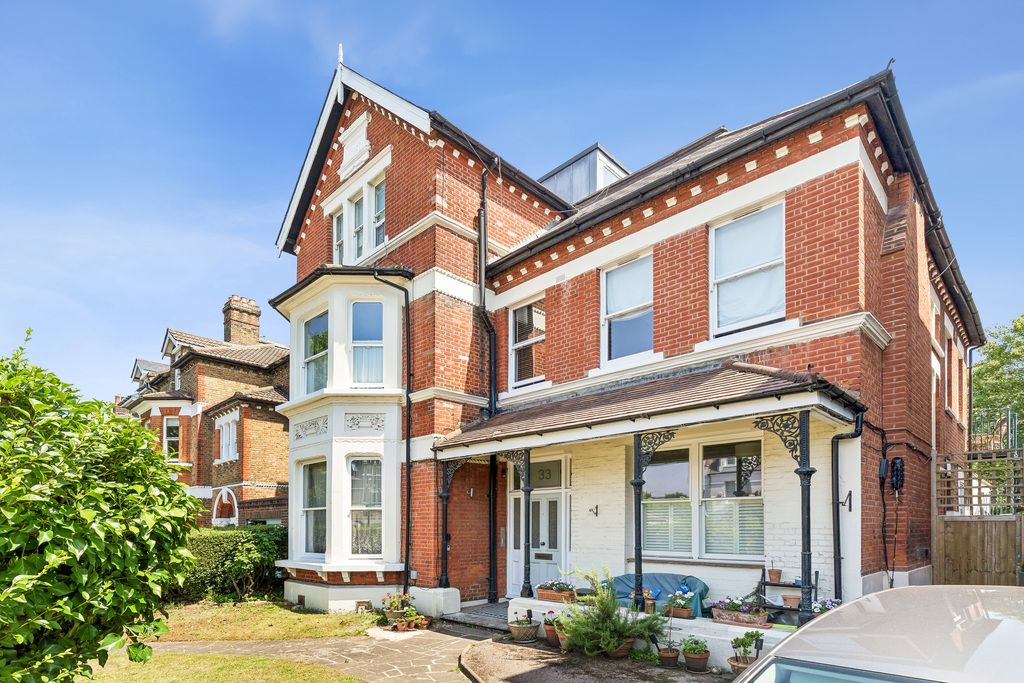 Property photo 1 of 10