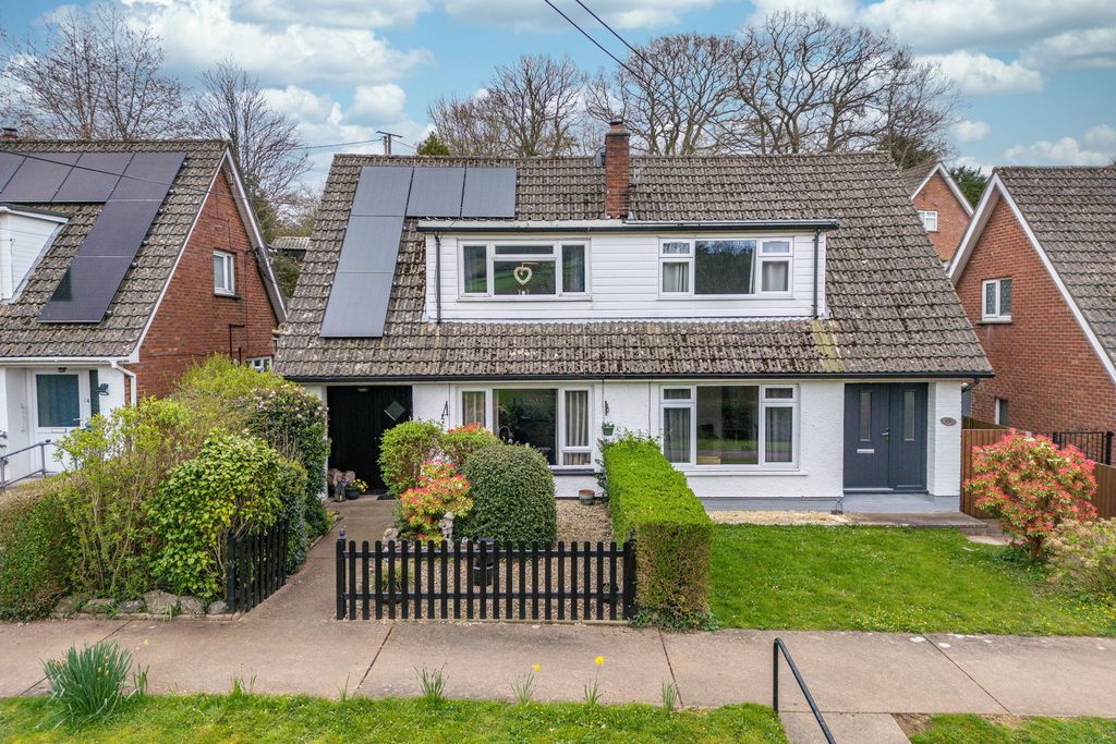 Property photo 1 of 35