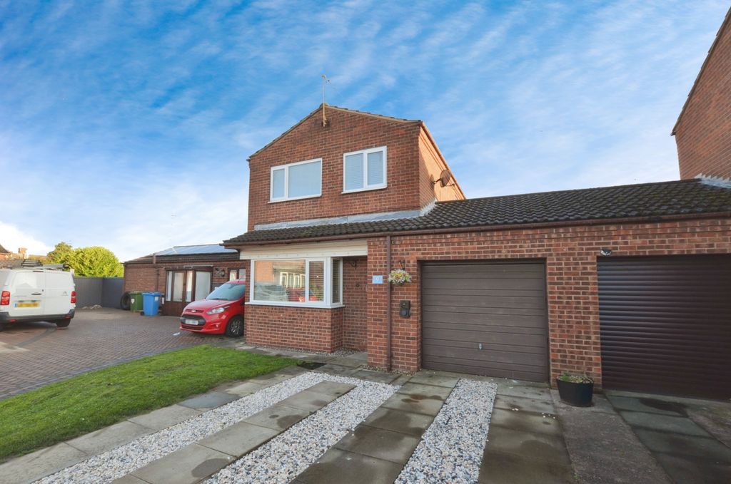 Property photo 1 of 18 A45B43A8-Img_4120