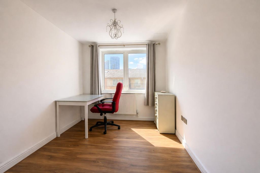 Property photo 3 of 8 Room 1 .Png