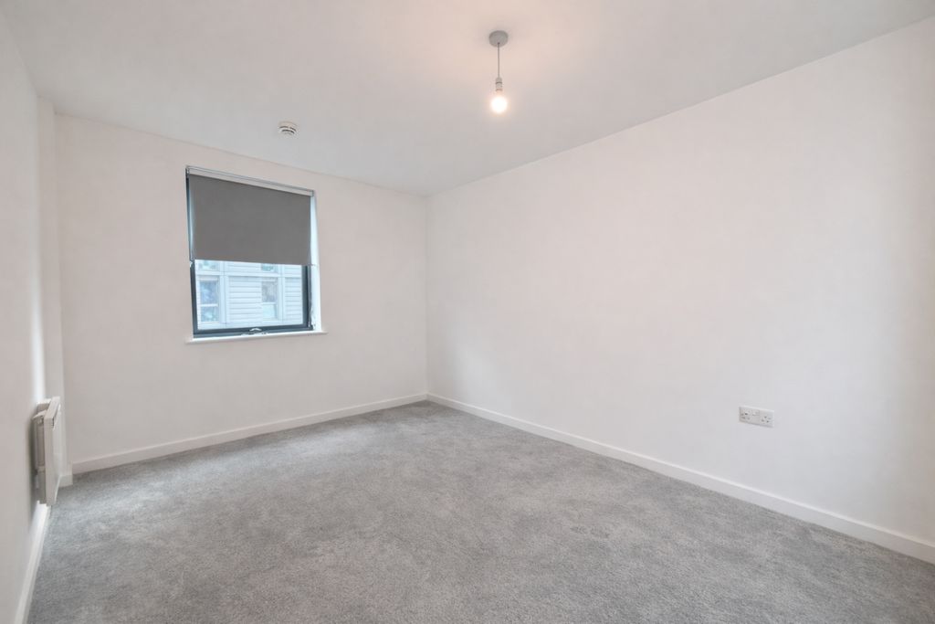 Property photo 3 of 11 7c235d3F-c379-473F-B509-82A0B09B348d