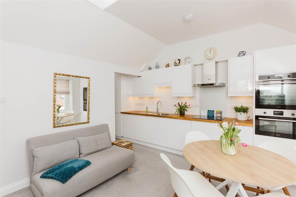 Property photo 3 of 17 Ks2B3014.Jpg