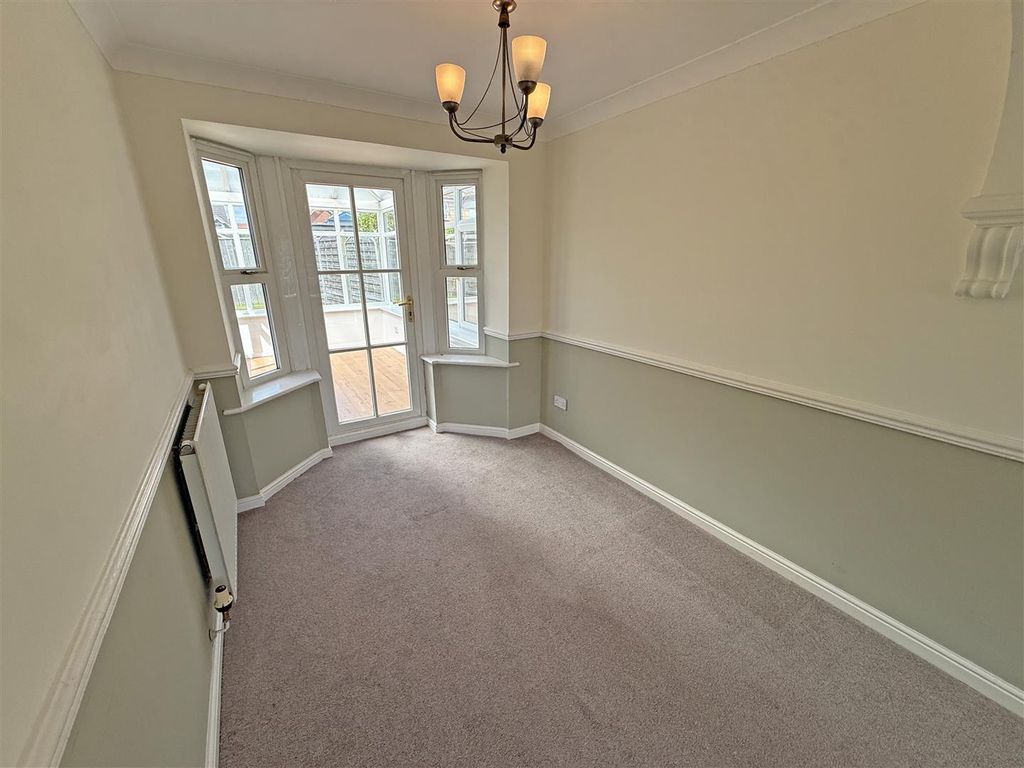 Property photo 3 of 19 Living Room A2.Jpg