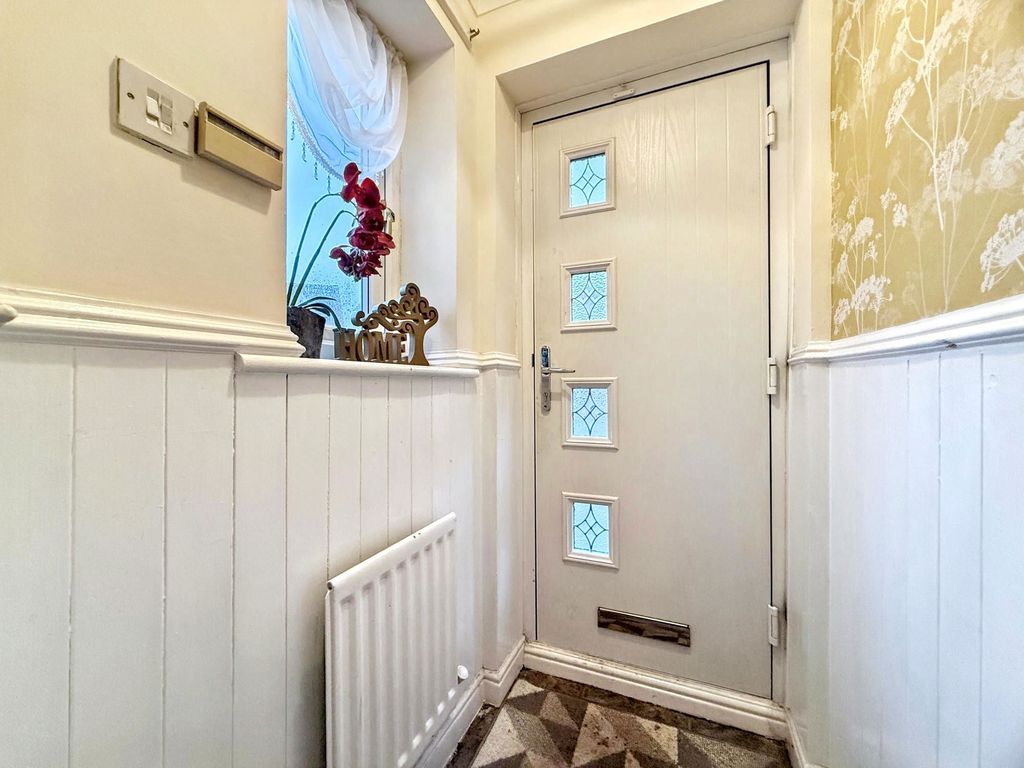 Property photo 3 of 22