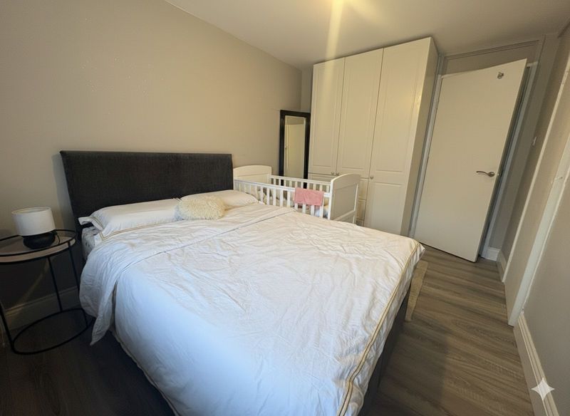 Property photo 2 of 7 Photo 8