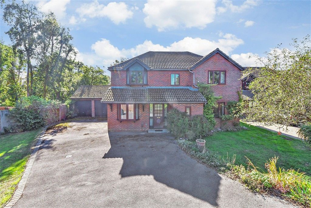Property photo 1 of 11 Front (Web)