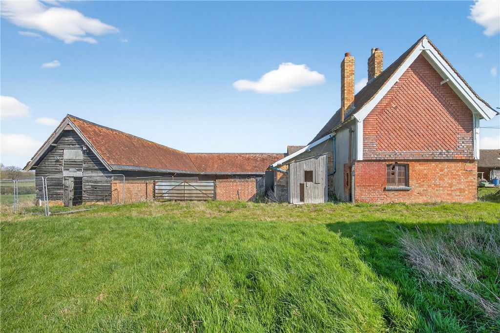 Property photo 3 of 21 Picture No. 05