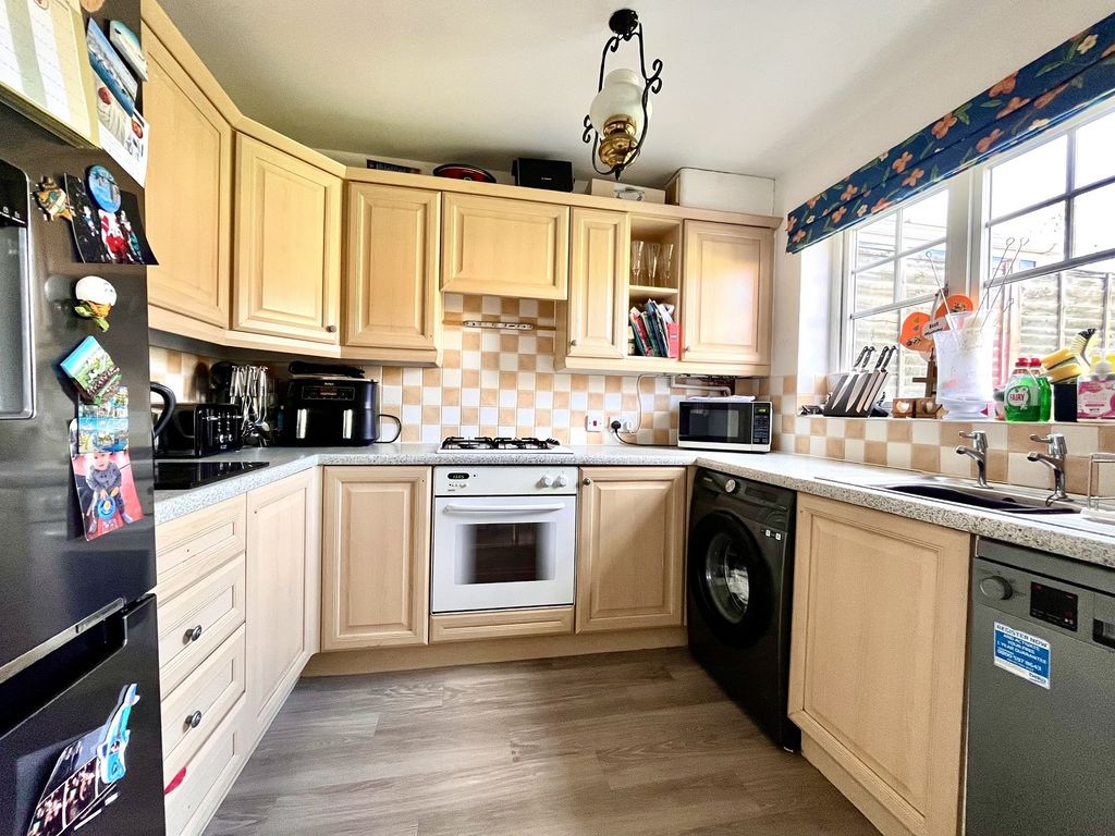 Property photo 3 of 10 Not Specified