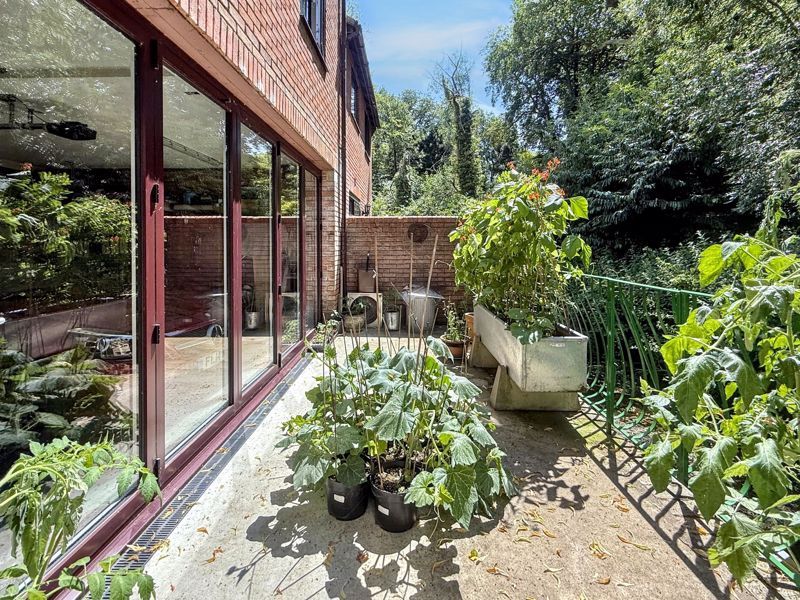 Property photo 3 of 14 Personal Terrace