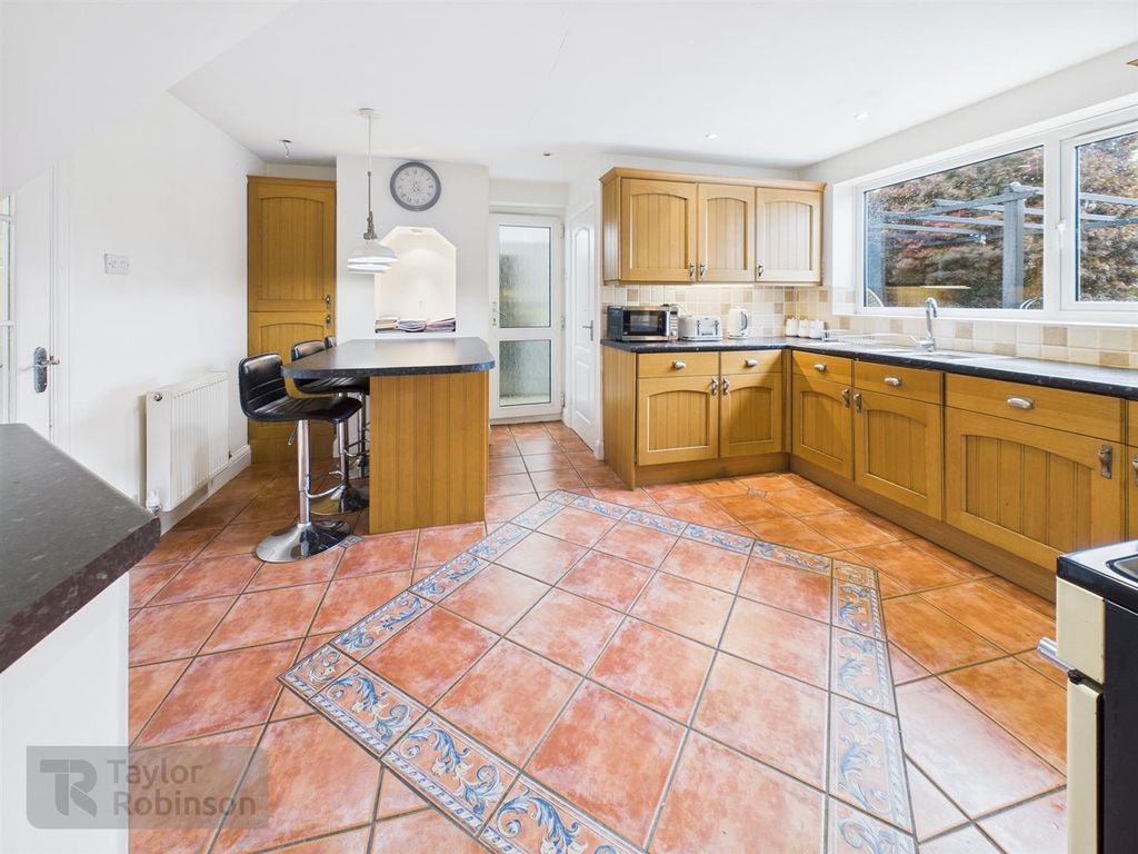 Property photo 3 of 20 Cam02600G0-Pr0585-Still005.Jpg