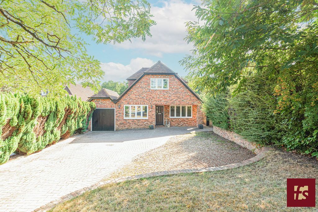 Property photo 1 of 29