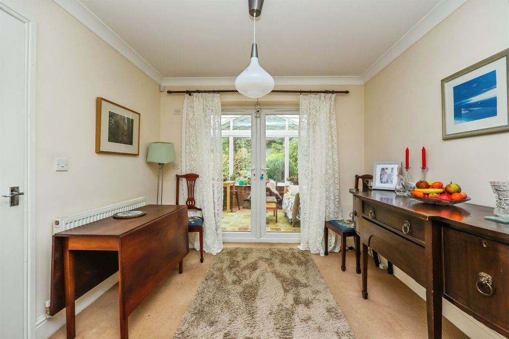 Property photo 3 of 18