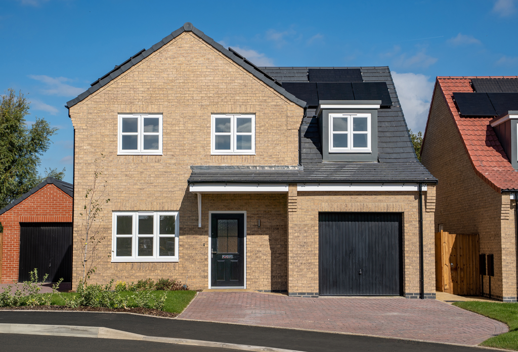 Property photo 1 of 10 Chapel Gate - The Larch - 163