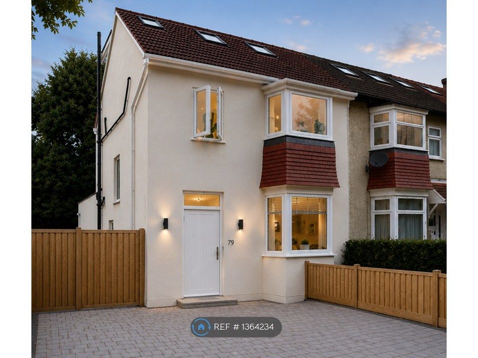 Property photo 2 of 6