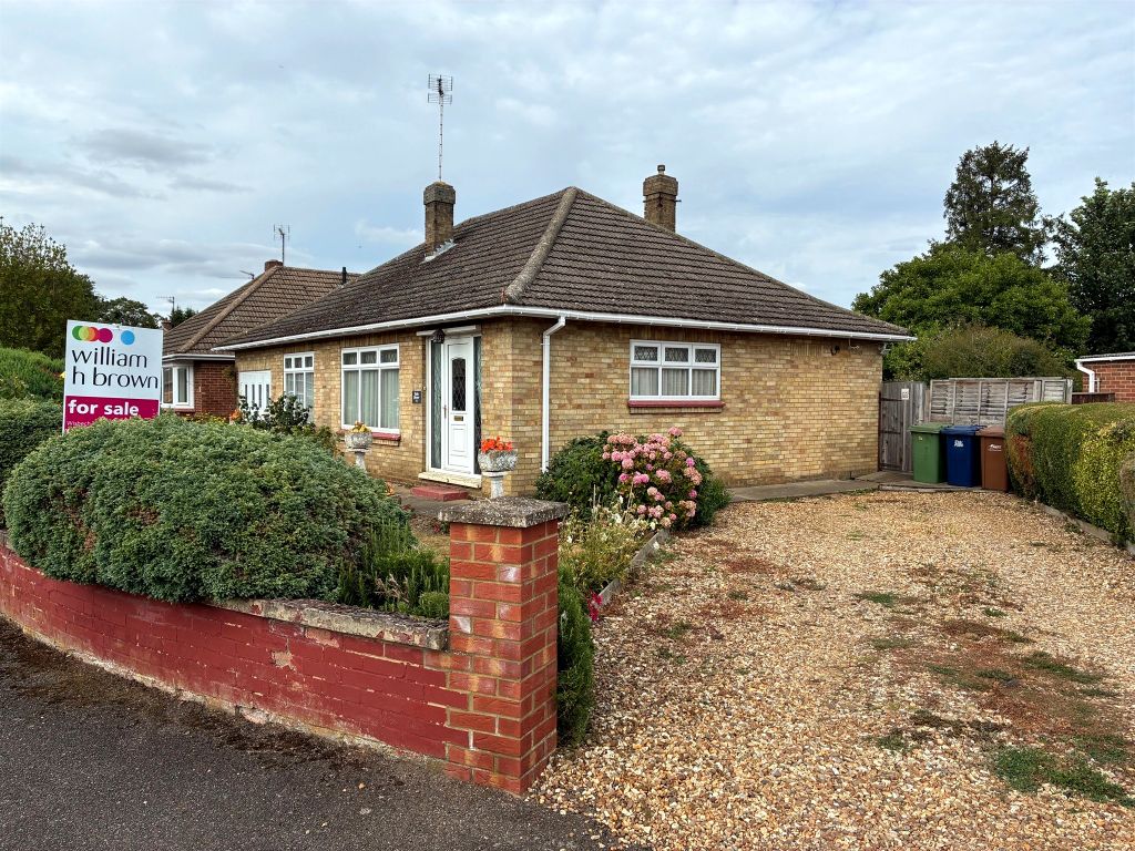 Property photo 2 of 20