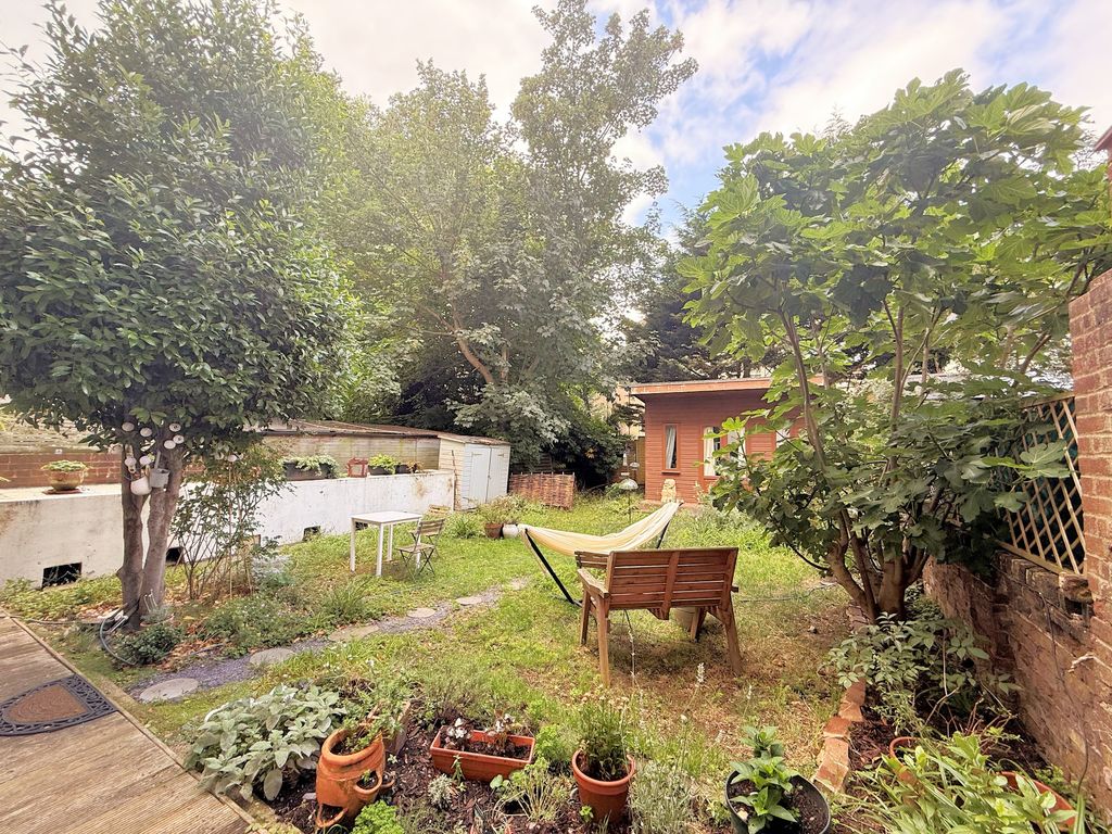 Property photo 2 of 14 Garden