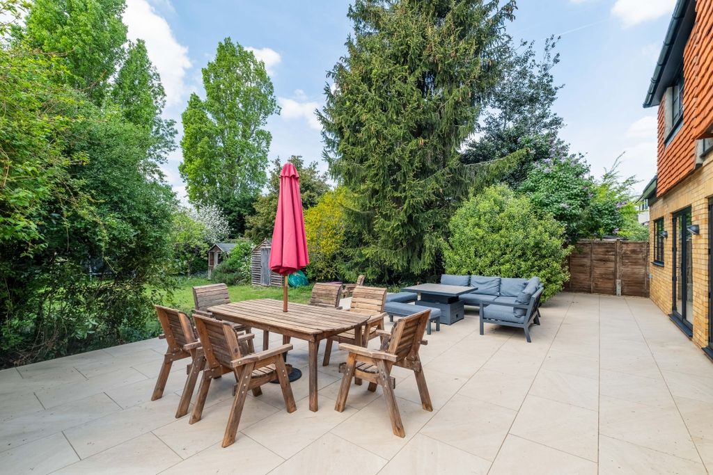 Additional image 7 of 4 bed flat to rentElmstead Glade, Chislehurst BR7