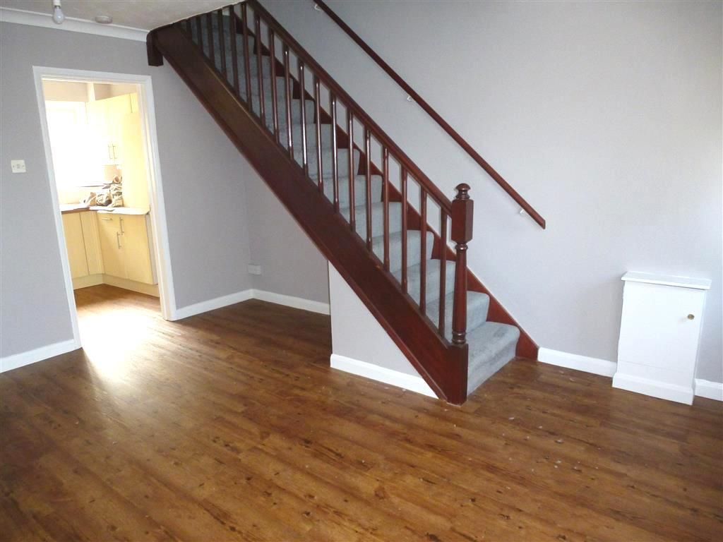 Property photo 3 of 7 Living Room