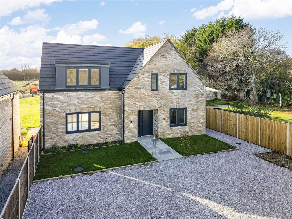 Property photo 2 of 27 Drone (4).Jpg