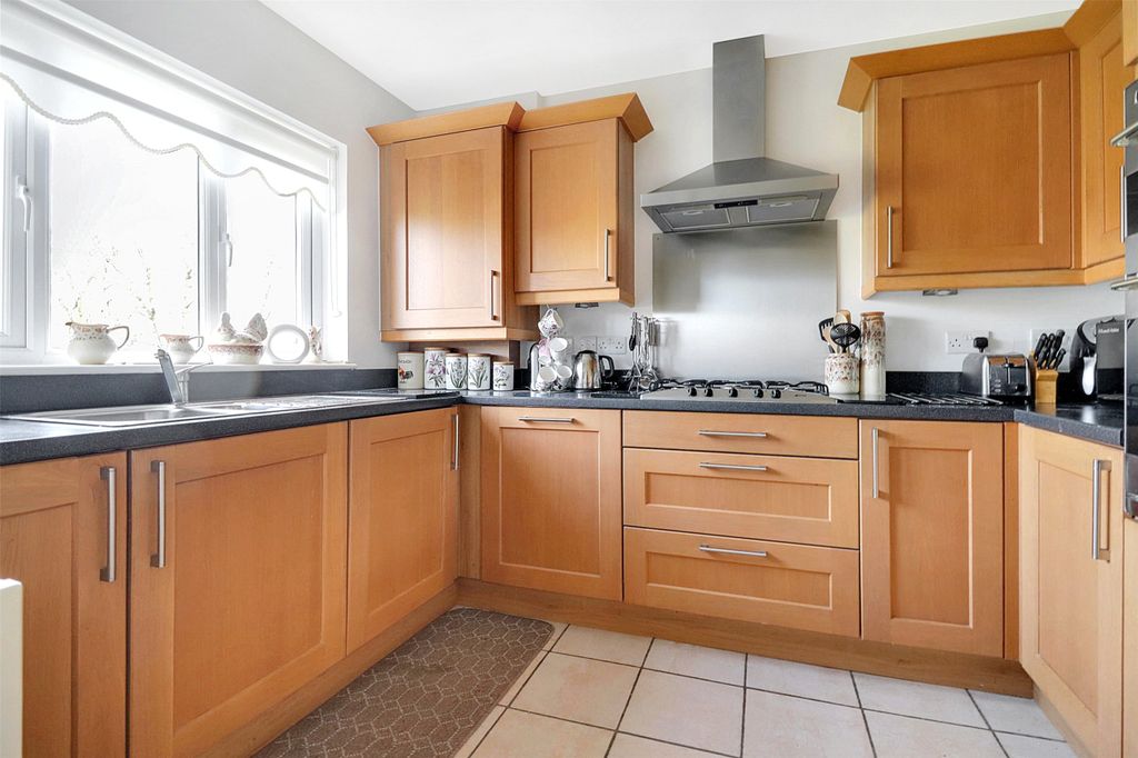 Property photo 3 of 10 Picture No. 05