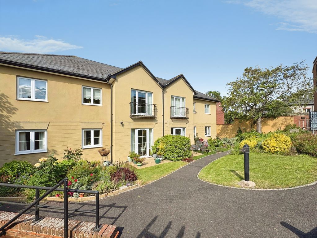 Property photo 1 of 17 22B1B1Ad-1