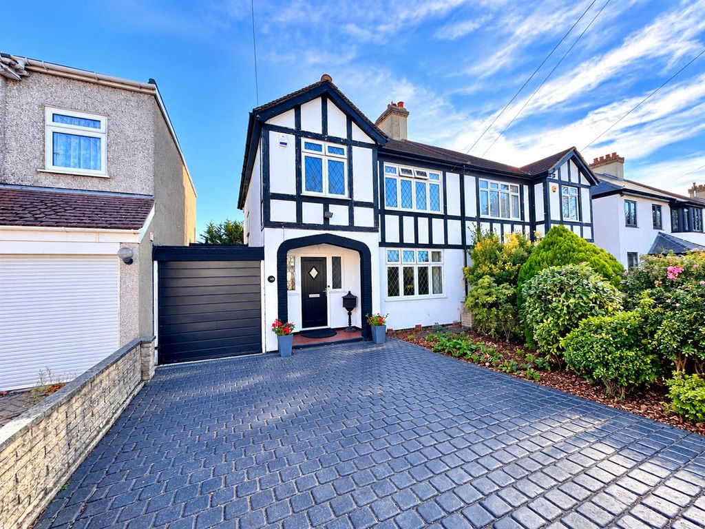 Property photo 1 of 24 F3F3887D-F692-49D9-Ab9A-0A8732978Cf8.Png