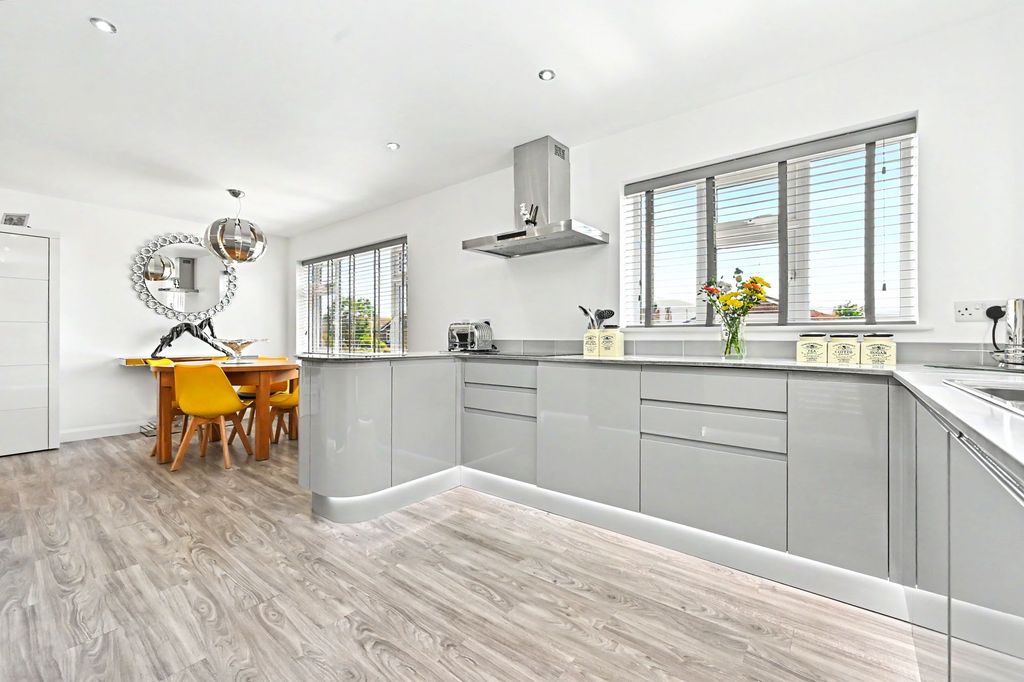 Property photo 3 of 34 Kitchen To Dining Space