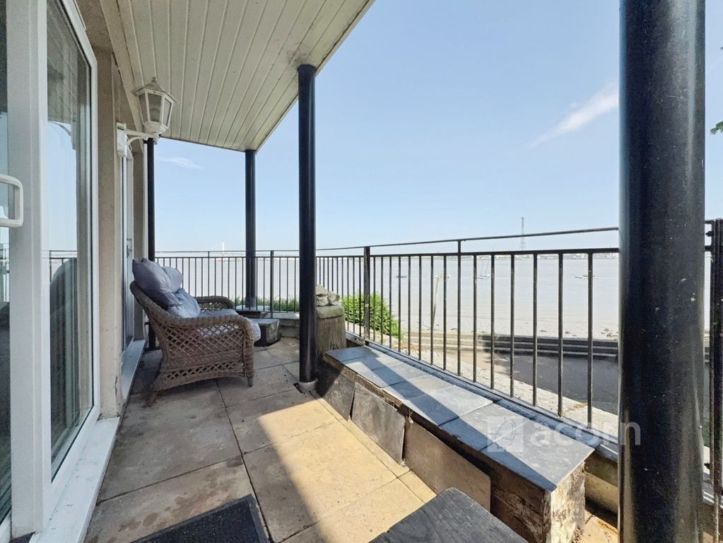 Property photo 3 of 12 2Adfdc04--4CC3-92...