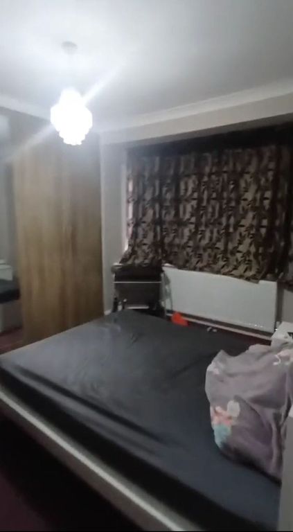 Property photo 1 of 2