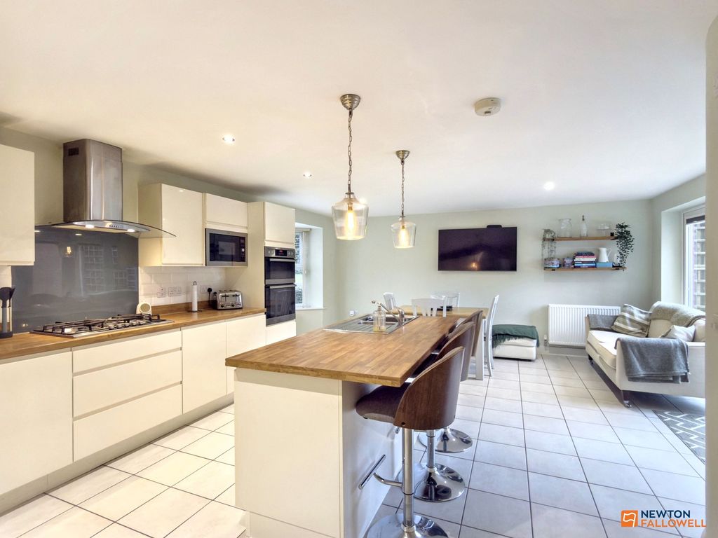 Additional image 7 of 4 bed detached house for saleBaker Grove, Ibstock LE67