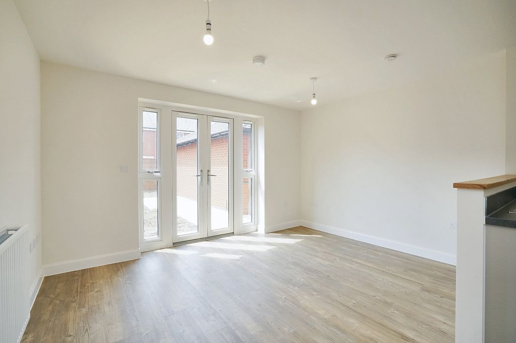 Additional image 18 of 4 bed end terrace house to rentWhite Lias Way, Upper Lighthorne, Leamington Spa, Warwickshire CV33