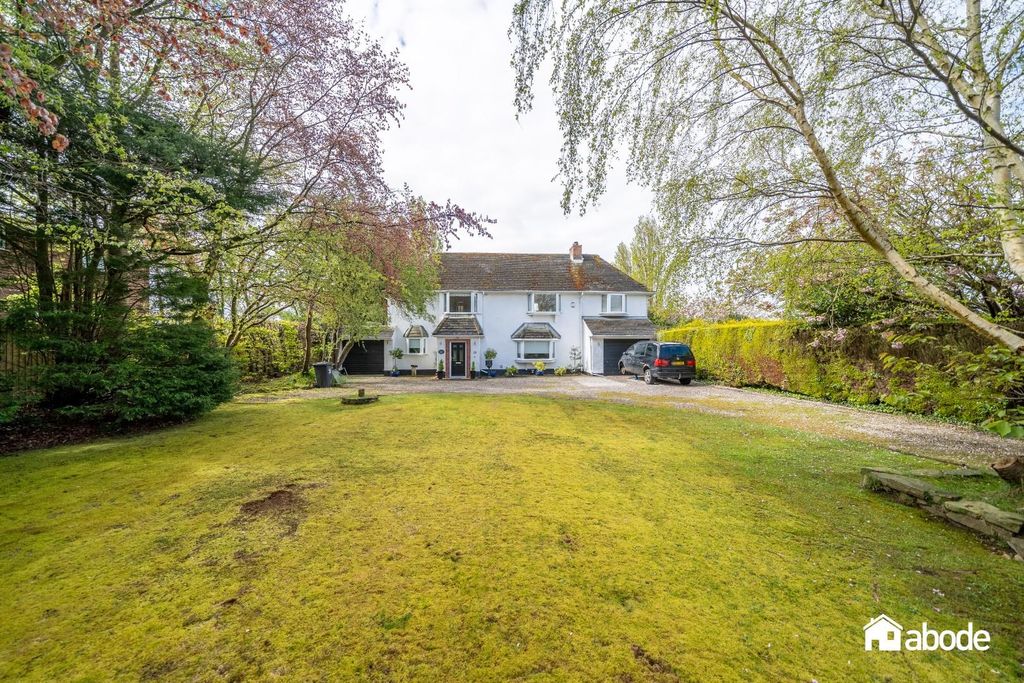 Property photo 3 of 48 25 Ince Road (43 Of 47).Jpg