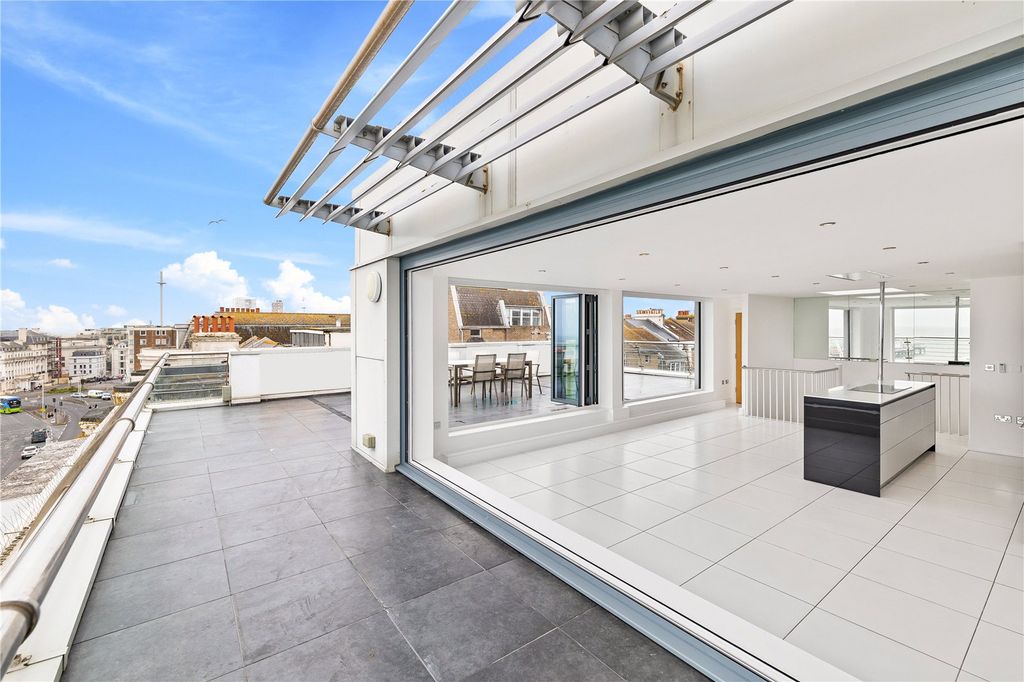 Additional image 12 of 3 bed flat to rentMarine Parade, Brighton, East Sussex BN2