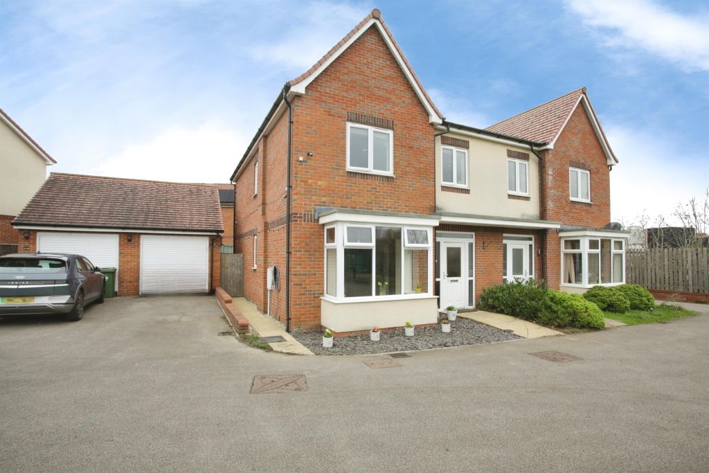 Property photo 1 of 29