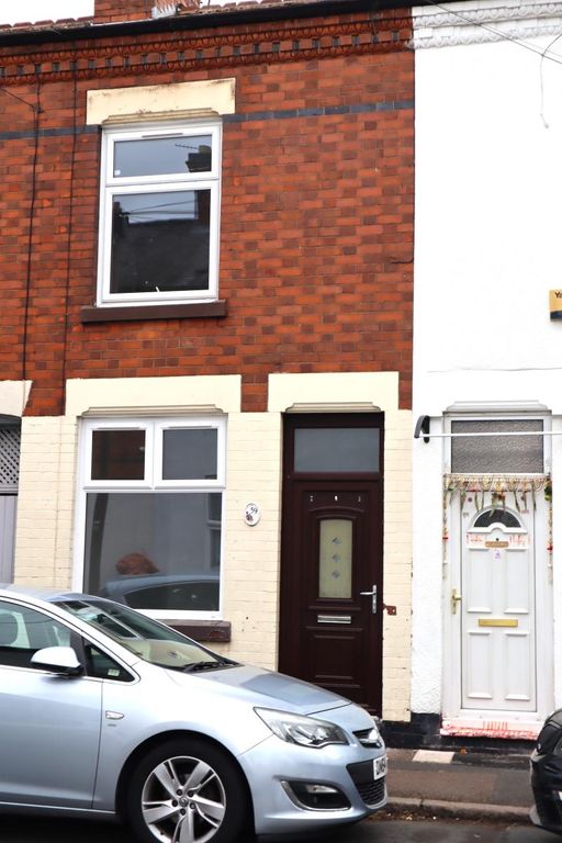 Property photo 2 of 32
