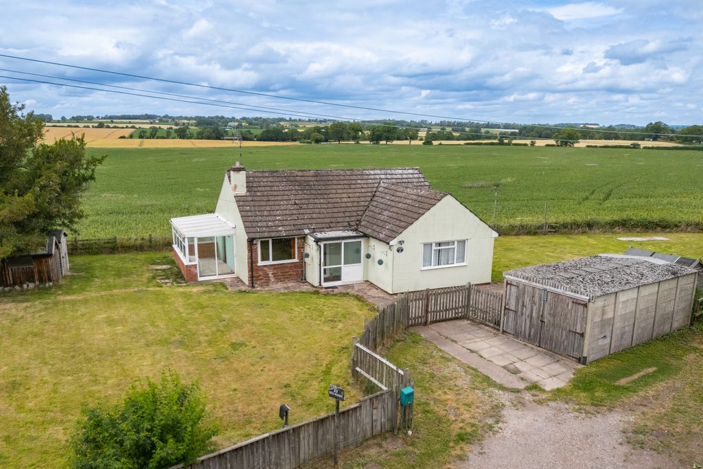 Property photo 1 of 22 23 Hill Wicket