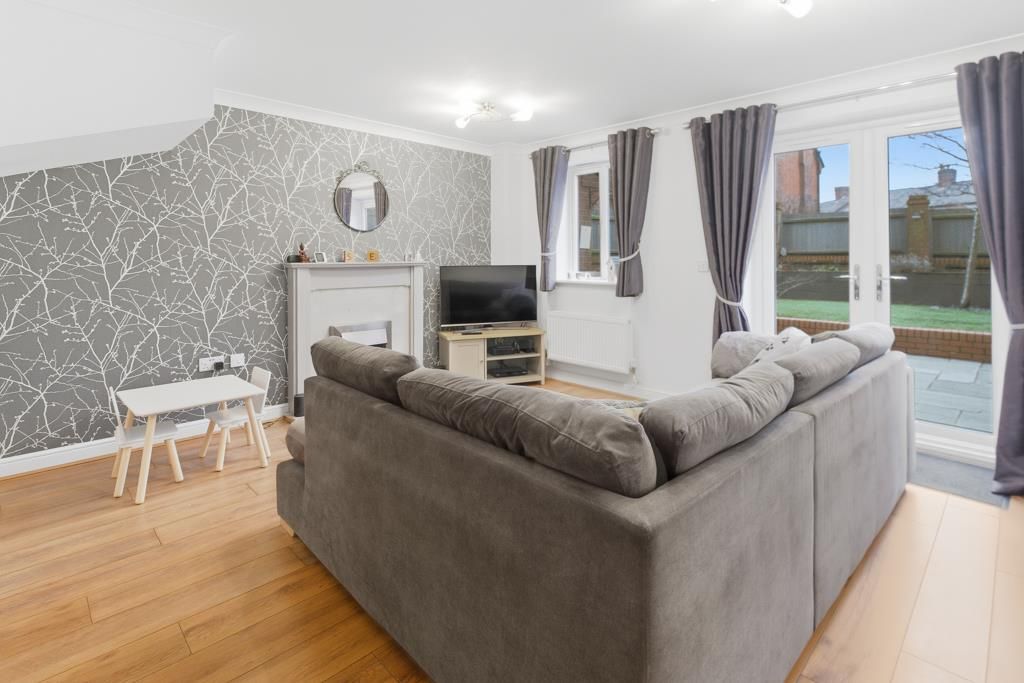 Property photo 3 of 26 Small Size-17.Jpg