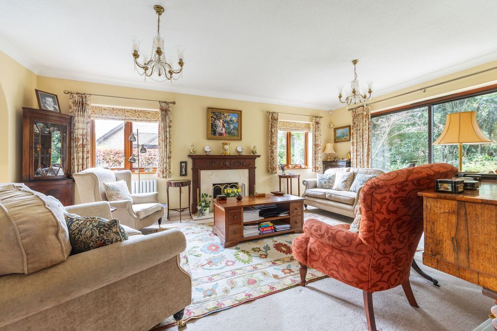 Property photo 3 of 16