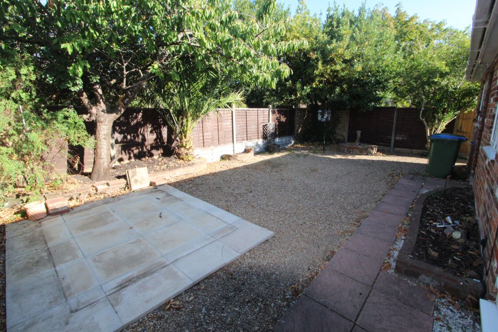Property photo 2 of 8 Private Garden
