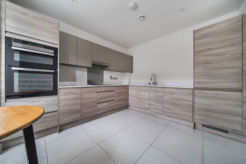 Property photo 3 of 18 Photo 20