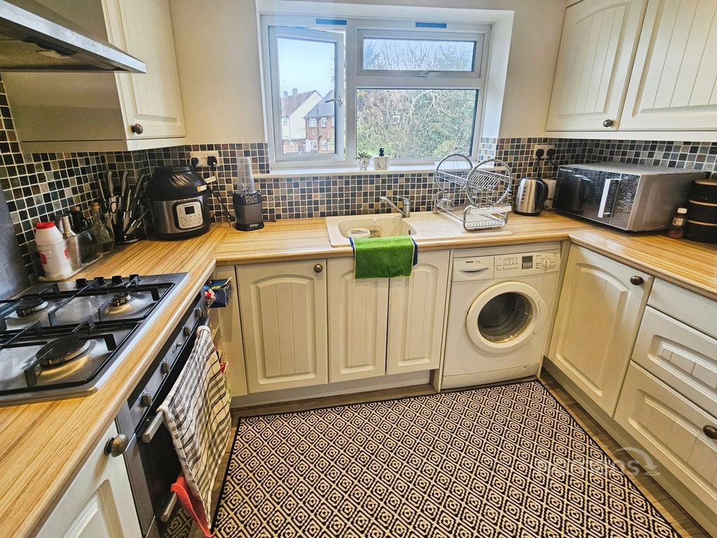 Property photo 2 of 14 Pbox-Img.Jpg