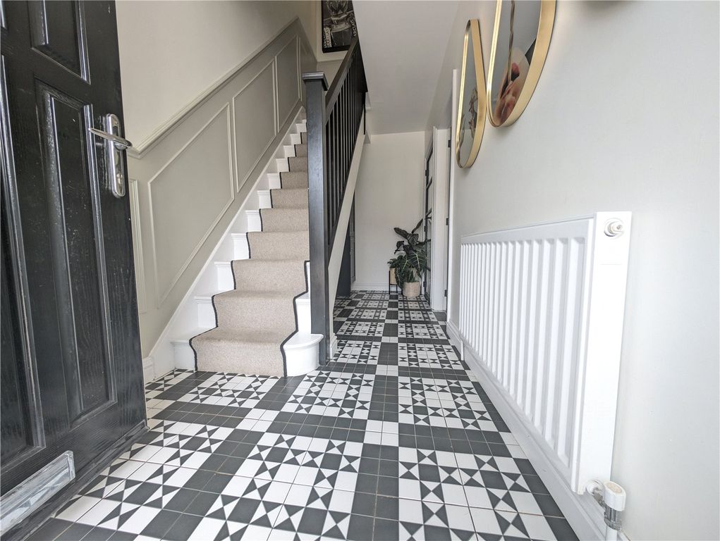 Property photo 2 of 14 Picture No. 08