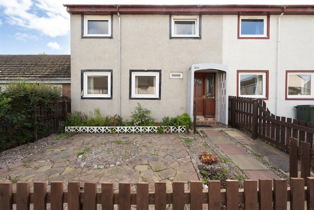 Property photo 1 of 10 1-83, Smithton Park Smithton, Inverness, IV2 7Pd.J