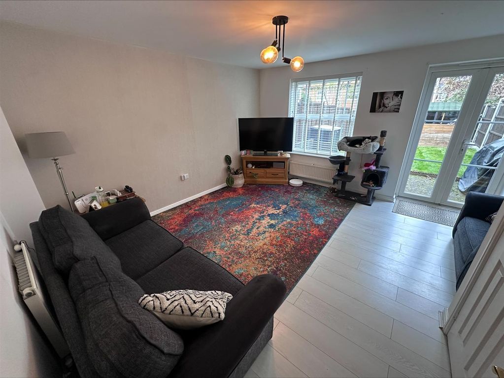 Property photo 2 of 15 Living Room (2).Jpeg