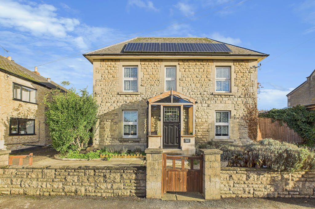 Property photo 1 of 22 Cam05427G0-Pr0081-Still019.Jpg