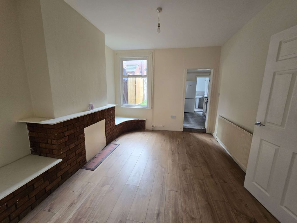 Property photo 2 of 15 Gallery
