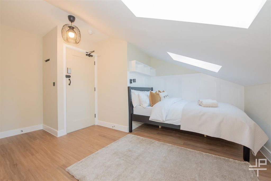 Property photo 1 of 14 R56.Jpg