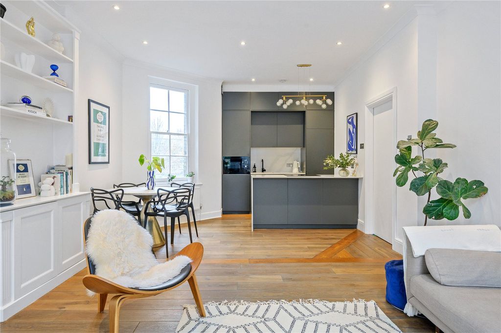 Property photo 1 of 10 Reception Room