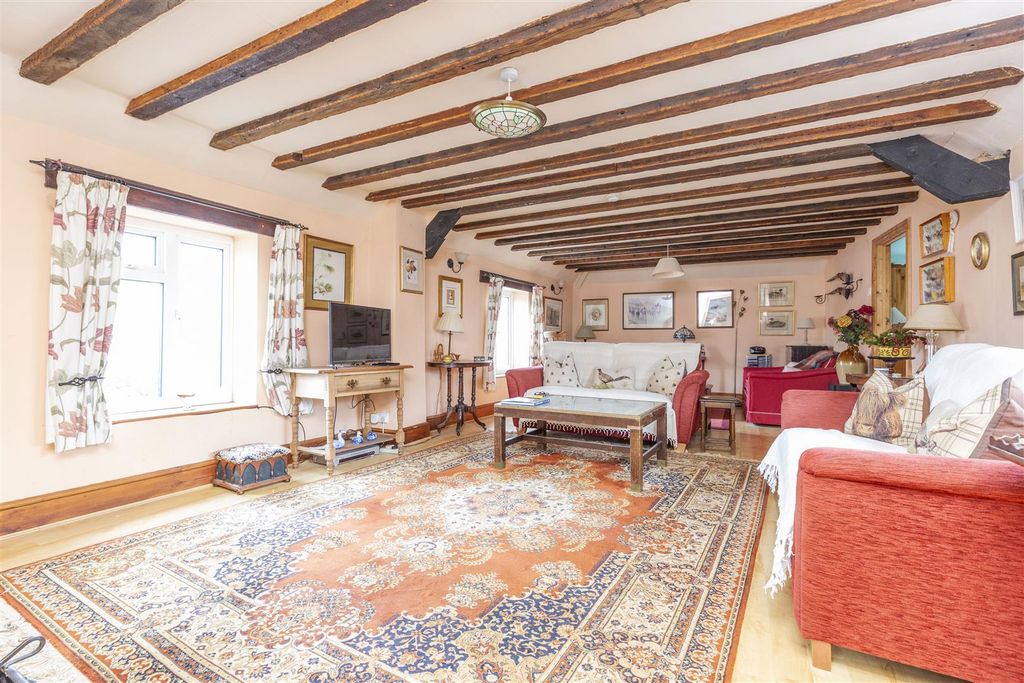 Property photo 3 of 49 Du0B8198.Jpg